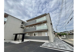 D-PLACE町坪の外観