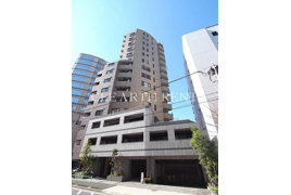 グラーサ西麻布の外観