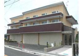 ハイツセントエルモの外観