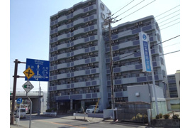 レクセル甲府の外観