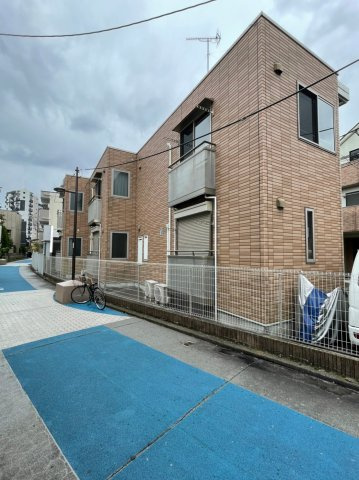 セレ西新宿の外観