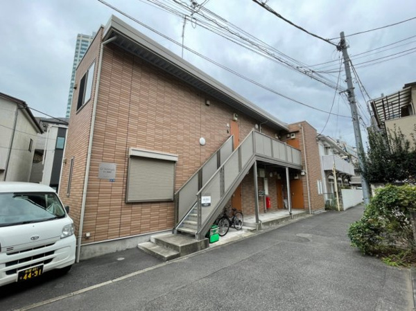 セレ西新宿の外観