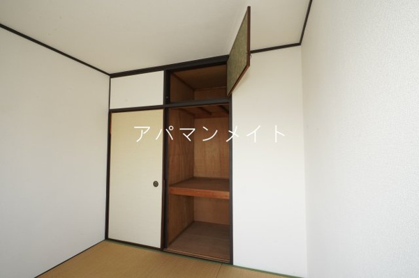 【名瀬マンションの収納】
