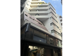 グローリア宮益坂Ⅲの外観