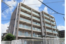 ファミーリェ希望ヶ丘　Ａ棟の外観