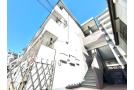 スカイハイツの外観