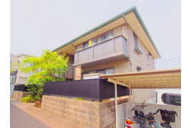 ファミリア坂Iの外観