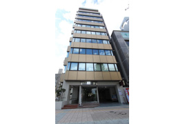 青葉パークビルの外観