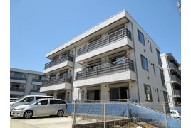 クレストールAの外観