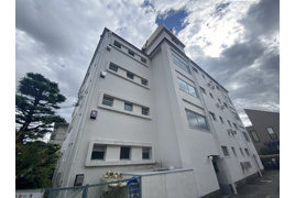 加島第1マンションの外観