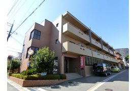 アムール千里丘の外観