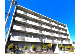 ロイヤル芝原北館の外観