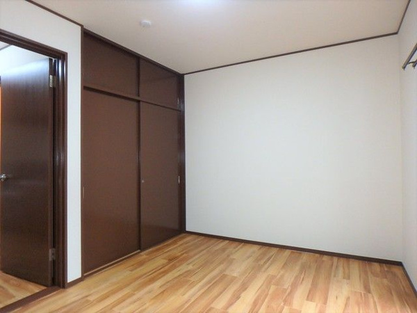 【ハイツバンブー2の内装】