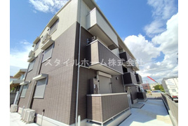 ソレイユ入船の外観