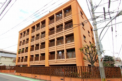 フェイズイン大濠の外観
