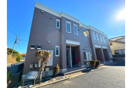 ビレッジフィールドの外観