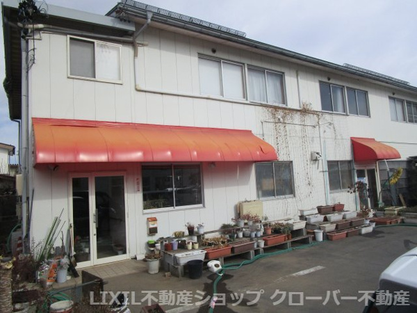 【高山市初田町の店舗事務所の外観】