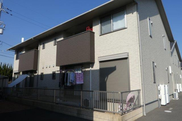 サンベリーBの外観