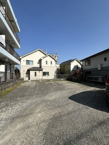 【アーベインプラザの駐車場】