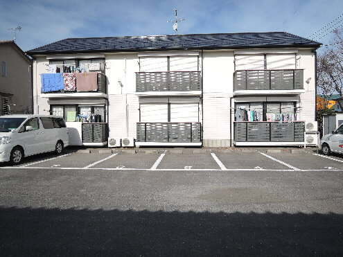 【ディアコート・セフィラの駐車場】