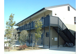 本宮市荒井のアパートの外観