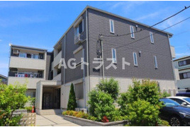 グランジュネスの外観