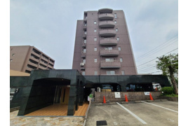 名古屋市千種区唐山町のマンションの外観