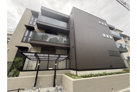 エルフォルク新神戸の外観