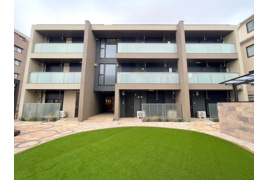 ＢＯＲＩＫＩ横浜かたくら　北棟の外観