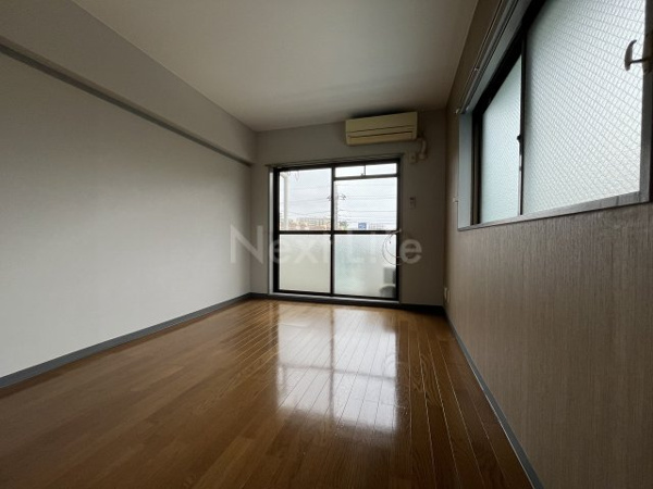 ランドフォレストM新百合ヶ丘の洋室