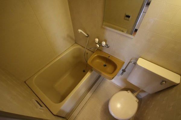 サムティ灘駅前の浴室