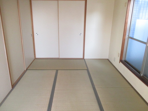 レジェロ住之江の和室