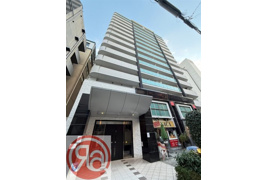 大阪市中央区西心斎橋のマンションの外観