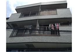 ファミール目白の外観