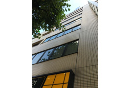 タクエー横浜西口第２ビルの外観