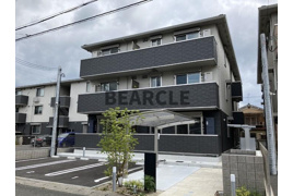 アドラブールの外観