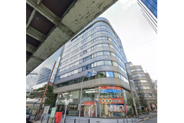 カーニープレイス本町の外観