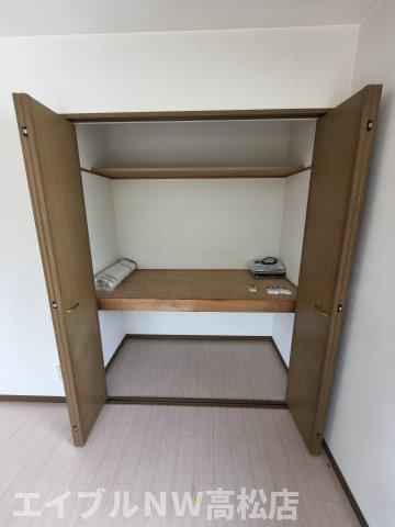 【スクエアータウンの収納】