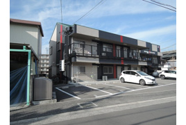 泉佐野市高松西のハイツの外観