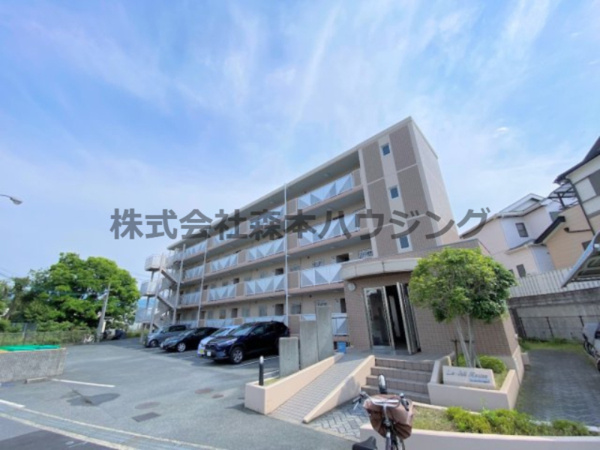 ラ・ジョリーメゾンの画像