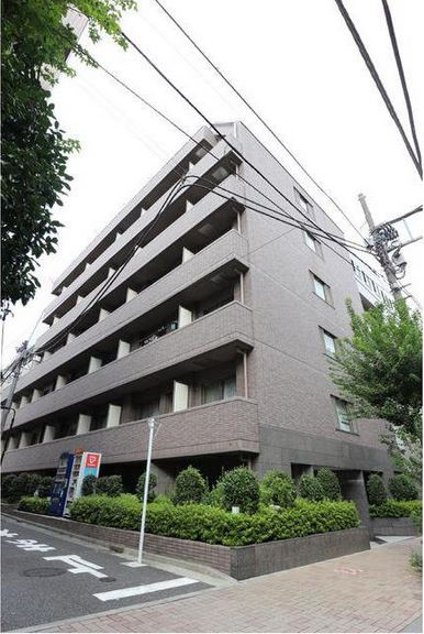 パレステュディオ三番町の外観