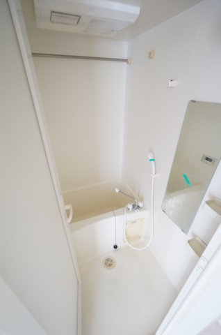 【ウィルテラス千葉中央の浴室】