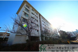 神陵台東住宅の外観