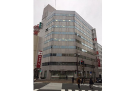 秋銀明治安田ビルの外観