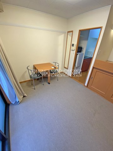 【皐月の洋室】