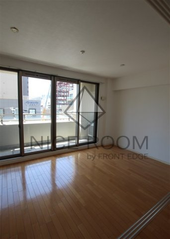 アーデンタワー立売堀の居間