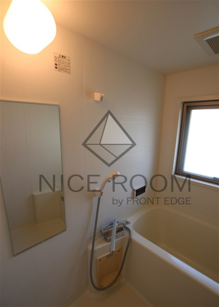 アーデンタワー立売堀の浴室