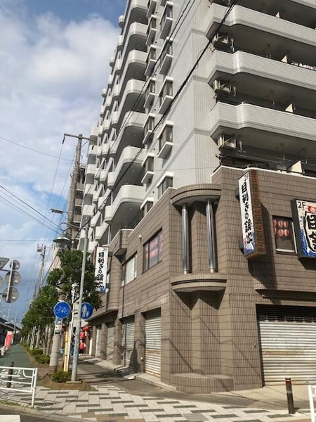 コスモビルの画像