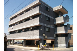 アバンティの外観