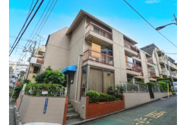 西新宿コーポビアネーゼの外観